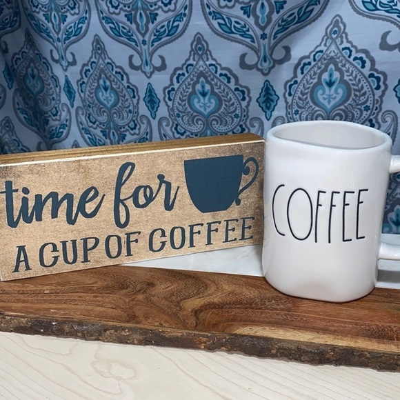 Rae‎ Dunn coffee cup mug - Picture 1 of 3
